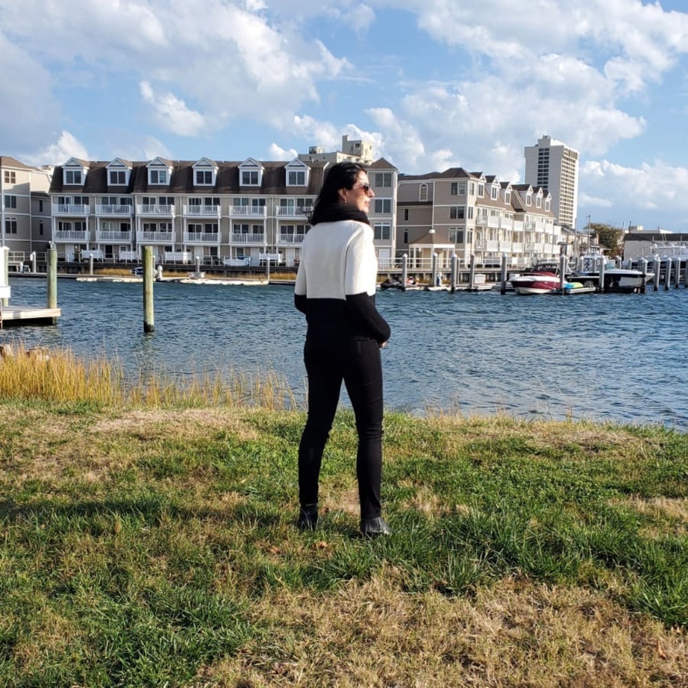 Meet your Posher, Lilian